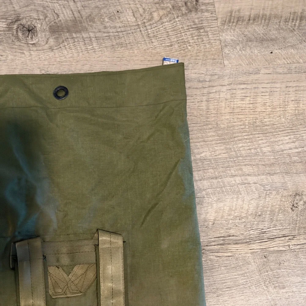 Vintage US Military Nylon Duffel Bag Type II Olive Drab DLA100-85-C-4151 36x24